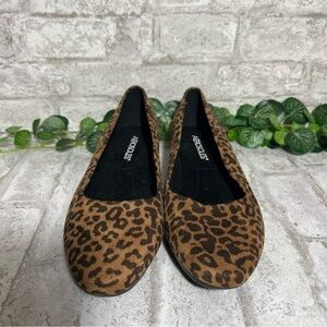 AEROSOLES Charcoal Cheetah Print Wedged‎ Flats Womens Size 8M